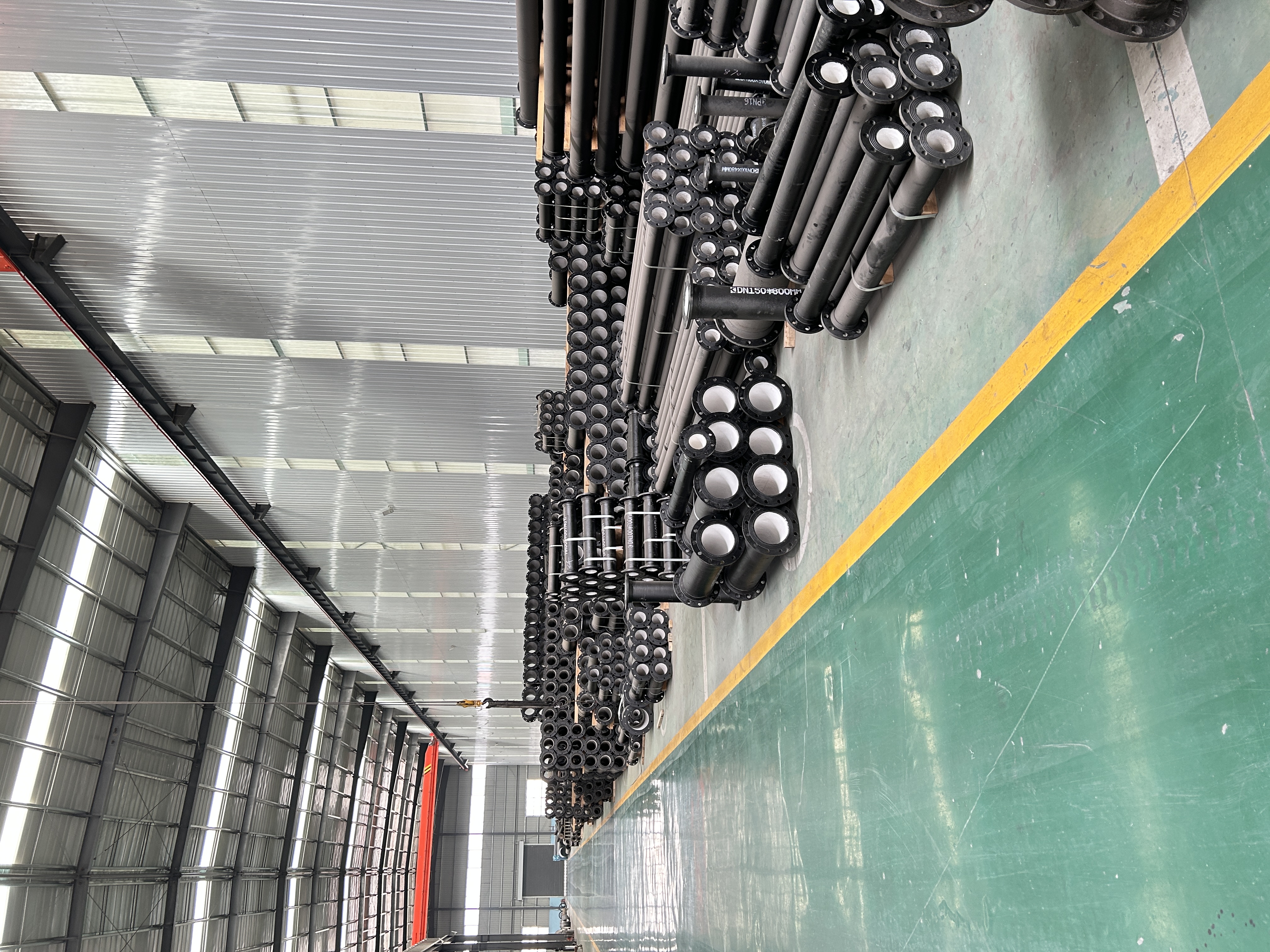 Raccords de tuyauterie en fonte ductile : introduction et caractéristiques